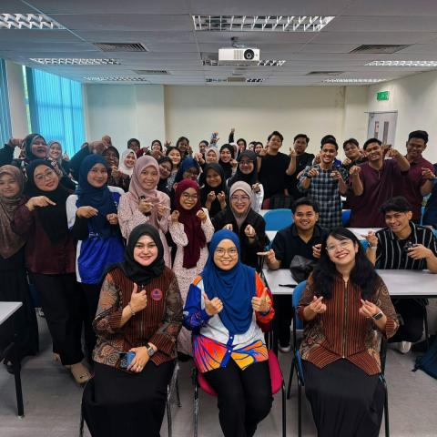 Akselerasi Internasionalisasi Akademik: UMBY Gelar Program Visiting Lecturer Bersama FKMT UPSI Malaysia