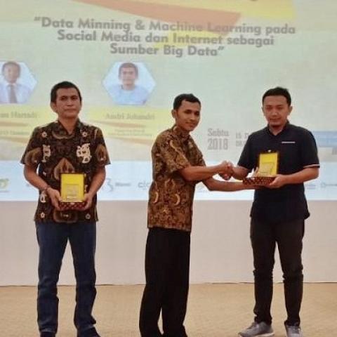 UMBY Ajak Mahasiswa Manfaatkan Big Data